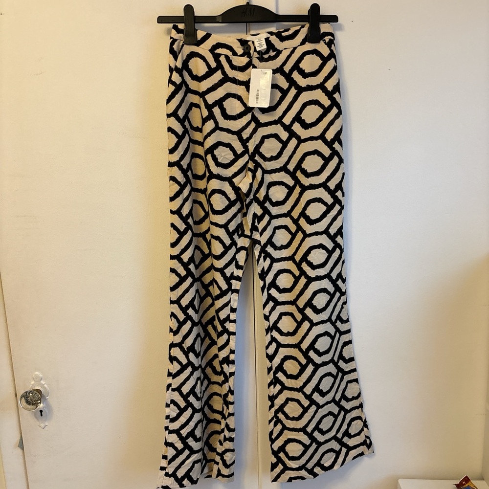 Cream w/ black pattern trousers